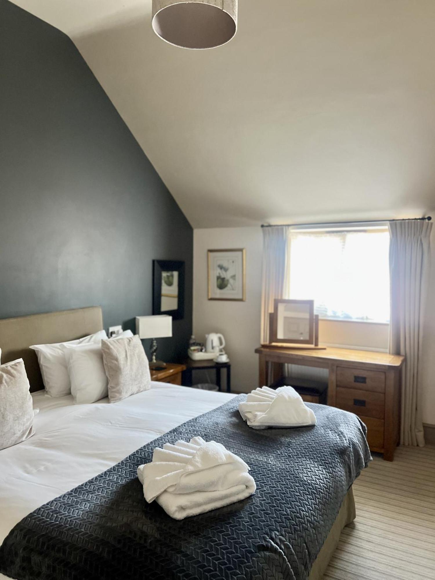 The Parson Woodforde Hotel Weston Longville Ngoại thất bức ảnh